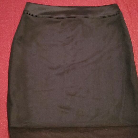 Forever 21 Mesh Bodycon Midi Skirt Size Medium - Picture 2 of 6